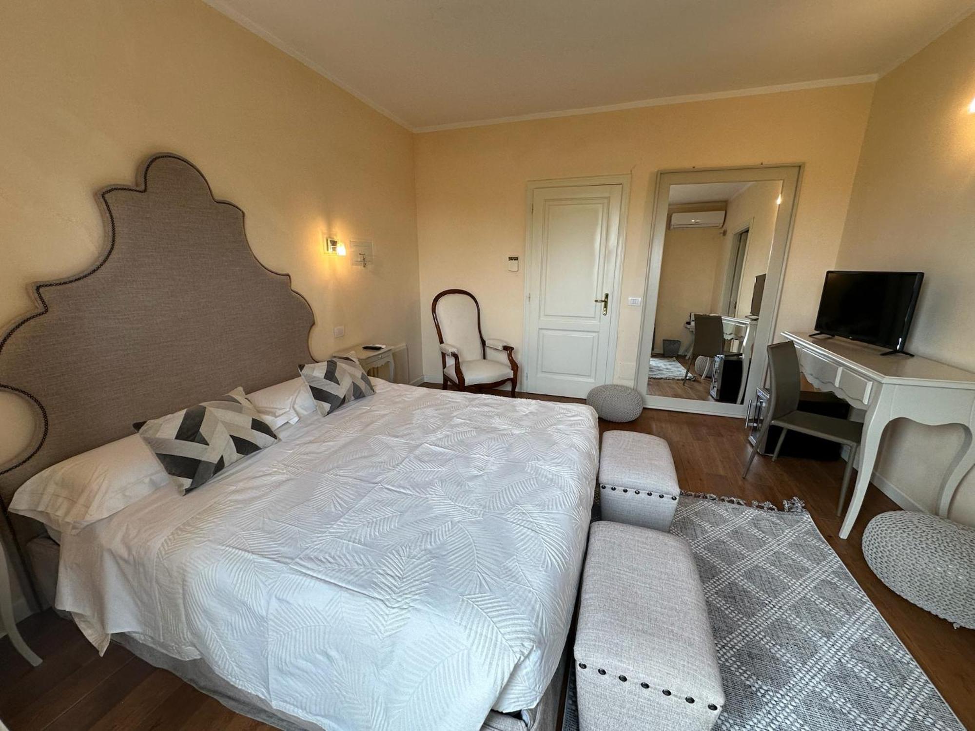 Saturnia Country Villas Eksteriør billede
